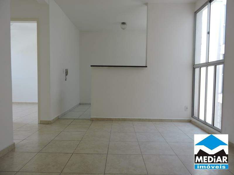 Apartamento para alugar com 2 quartos, 50m² - Foto 2