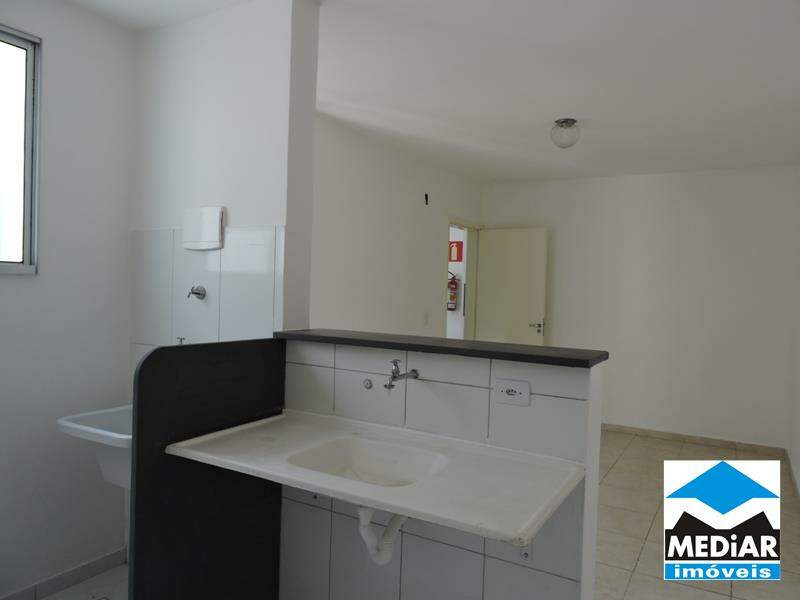 Apartamento para alugar com 2 quartos, 50m² - Foto 10