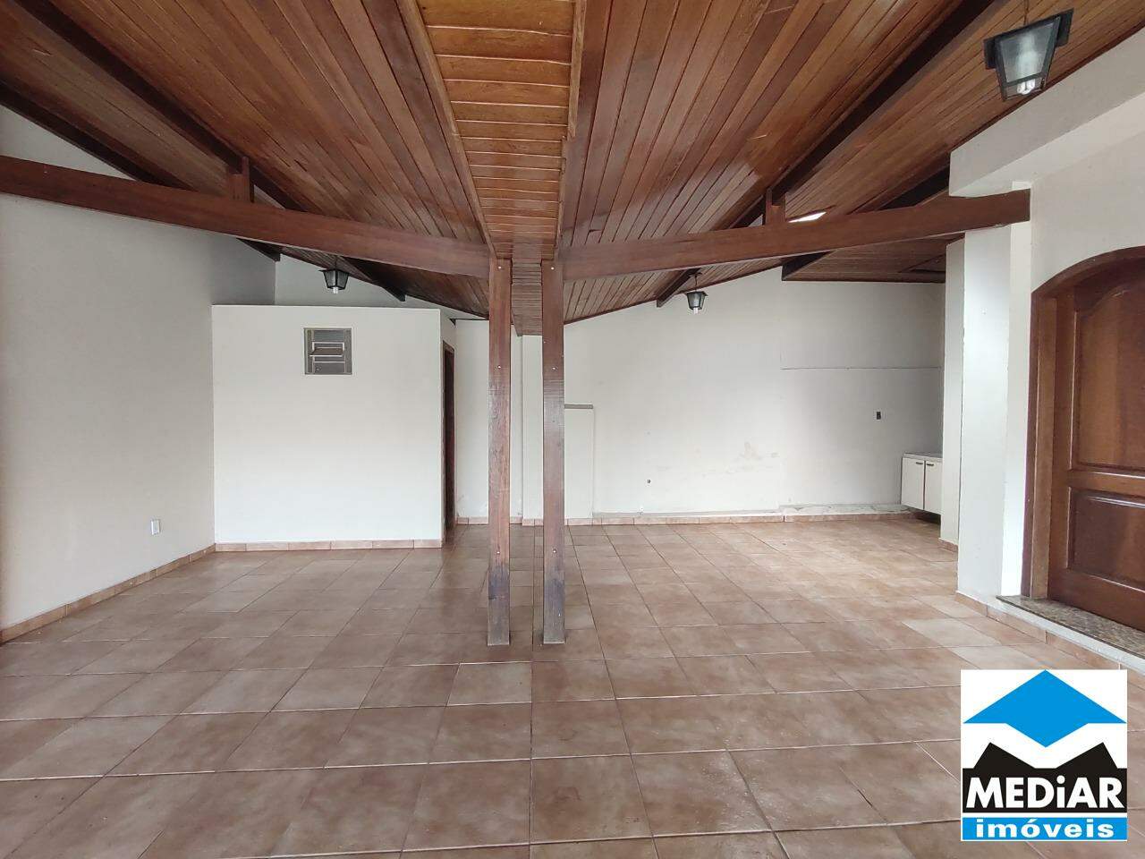 Casa, 3 quartos, 250 m² - Foto 3