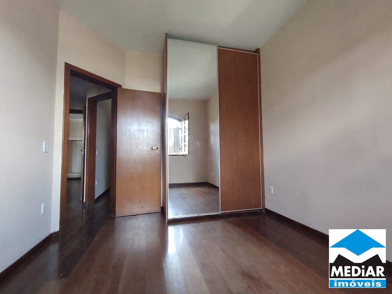 Casa, 3 quartos, 250 m² - Foto 25