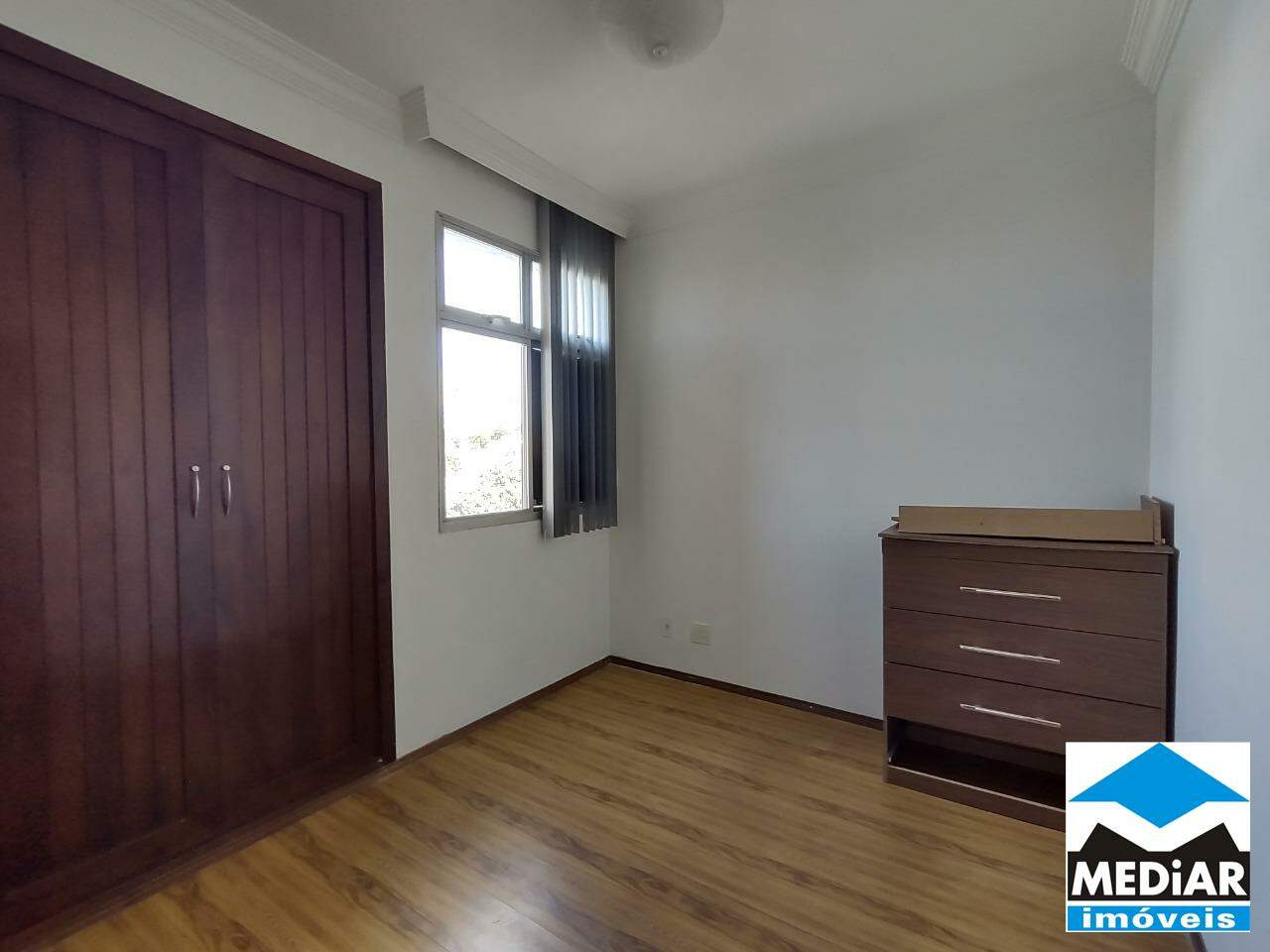 Apartamento à venda com 3 quartos, 76m² - Foto 13