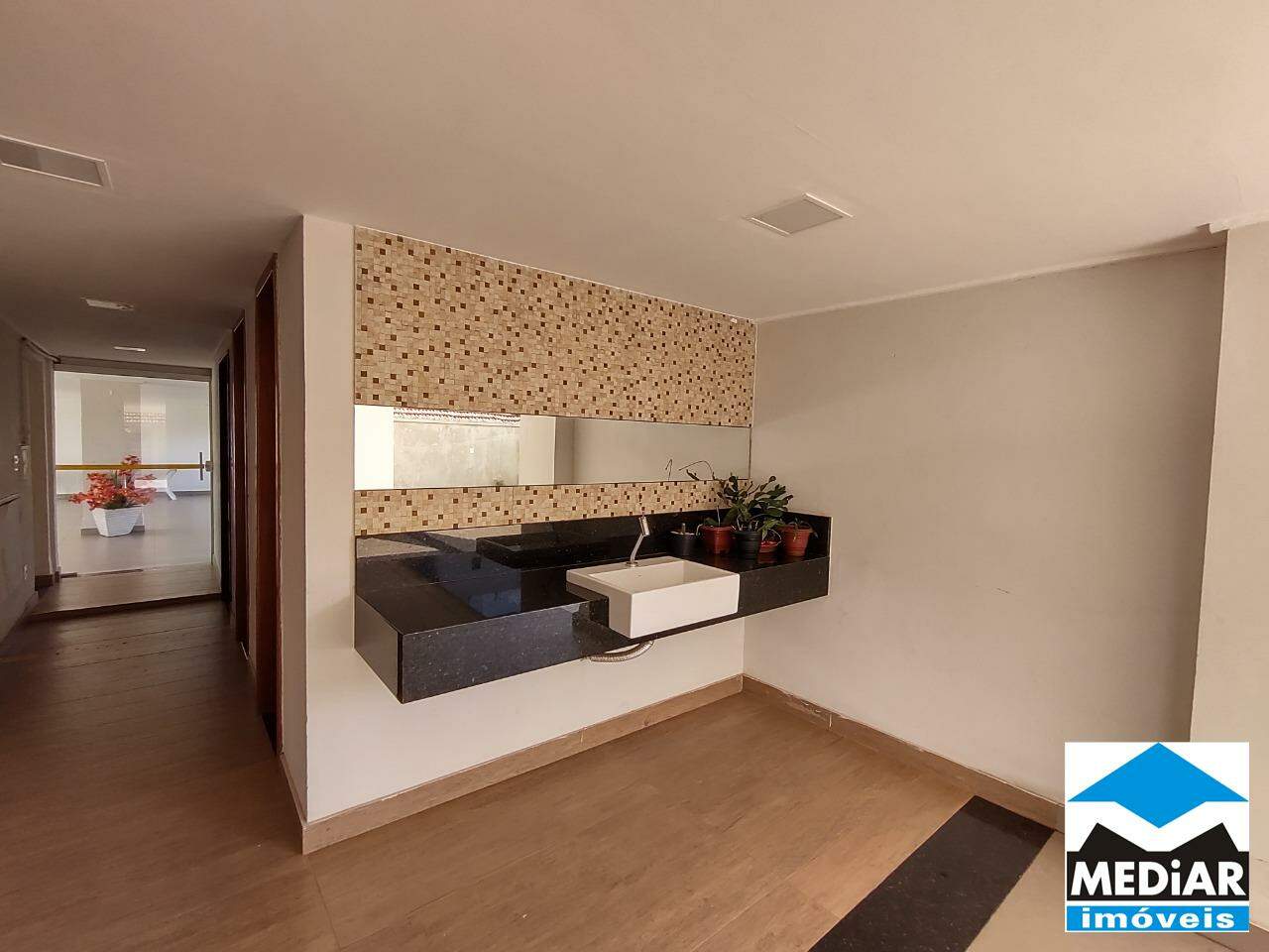 Apartamento à venda com 3 quartos, 76m² - Foto 22