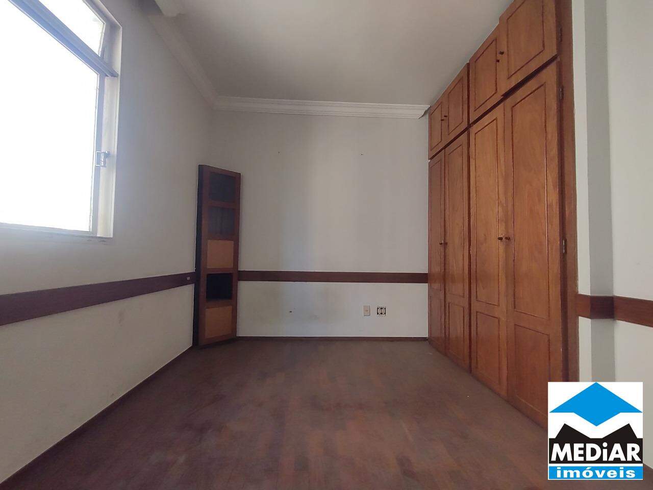 Apartamento à venda com 2 quartos, 60m² - Foto 8