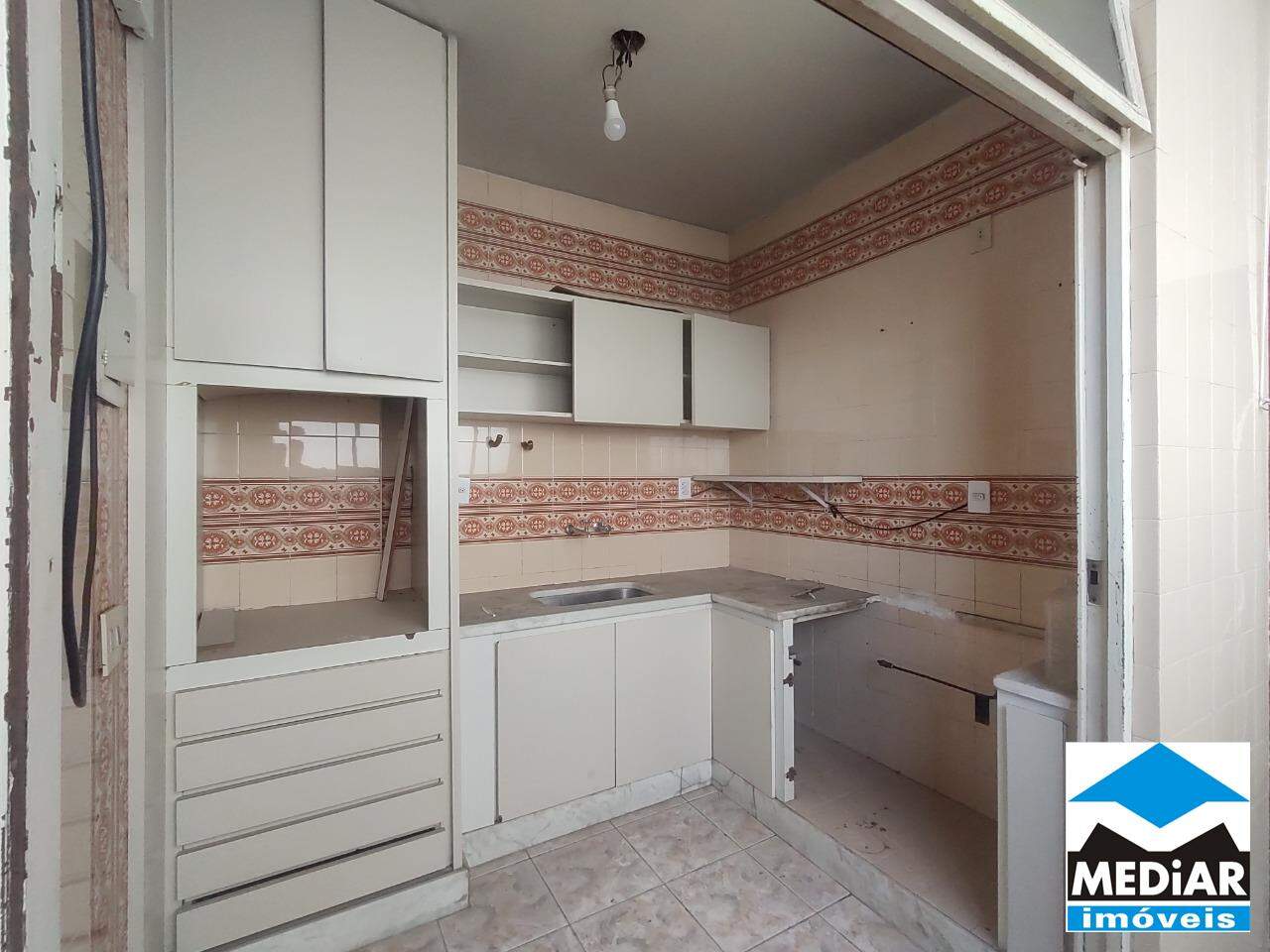 Apartamento à venda com 2 quartos, 60m² - Foto 10