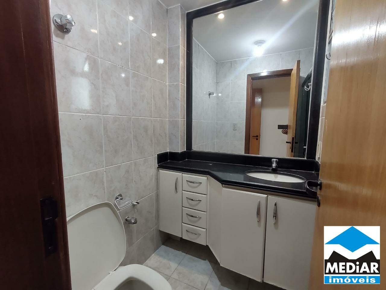 Apartamento para alugar com 2 quartos, 50m² - Foto 3