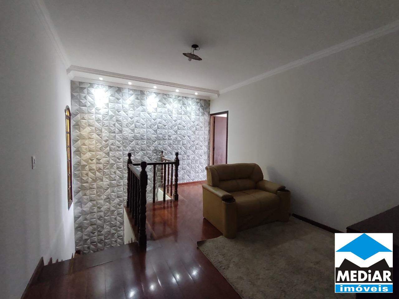 Casa à venda com 6 quartos, 280m² - Foto 19