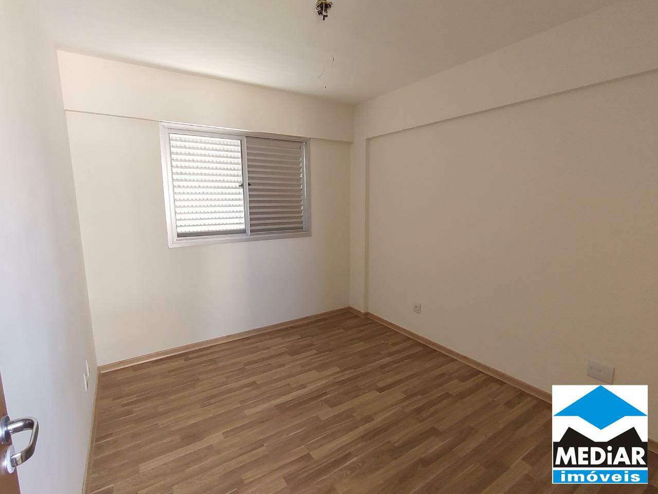 Apartamento à venda com 2 quartos, 68m² - Foto 7