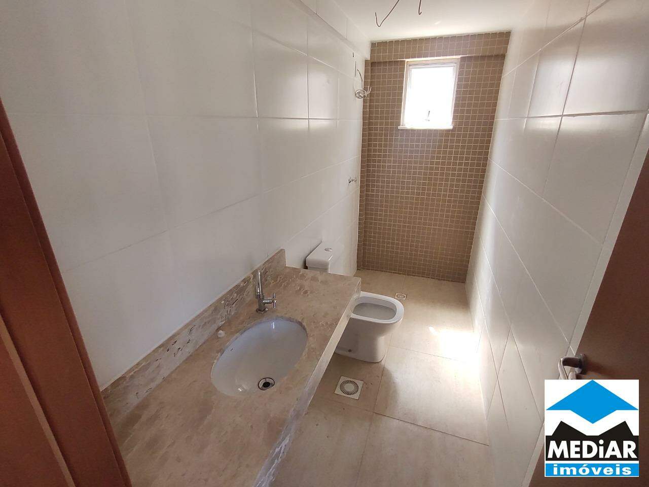 Apartamento à venda com 2 quartos, 68m² - Foto 10