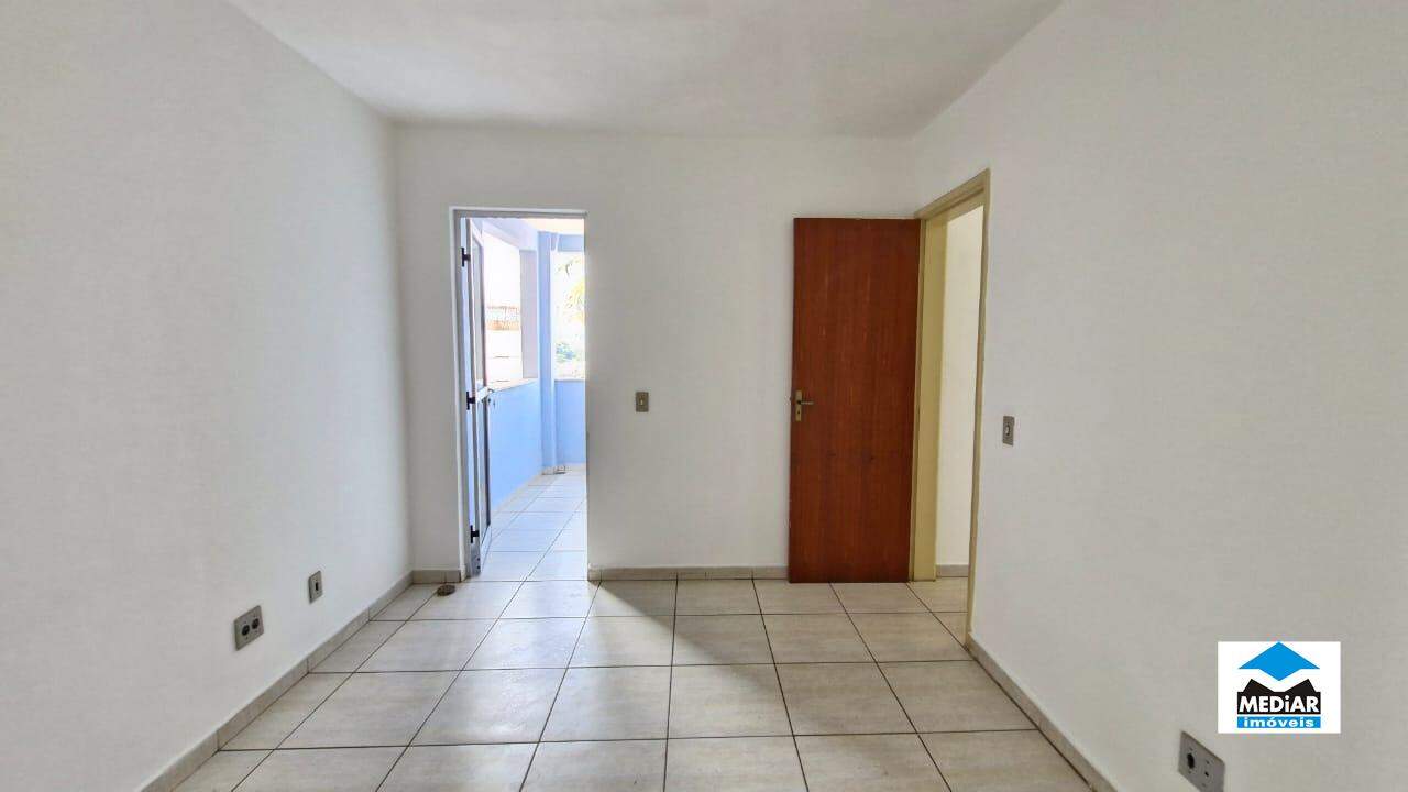 Apartamento para alugar com 3 quartos, 68m² - Foto 10