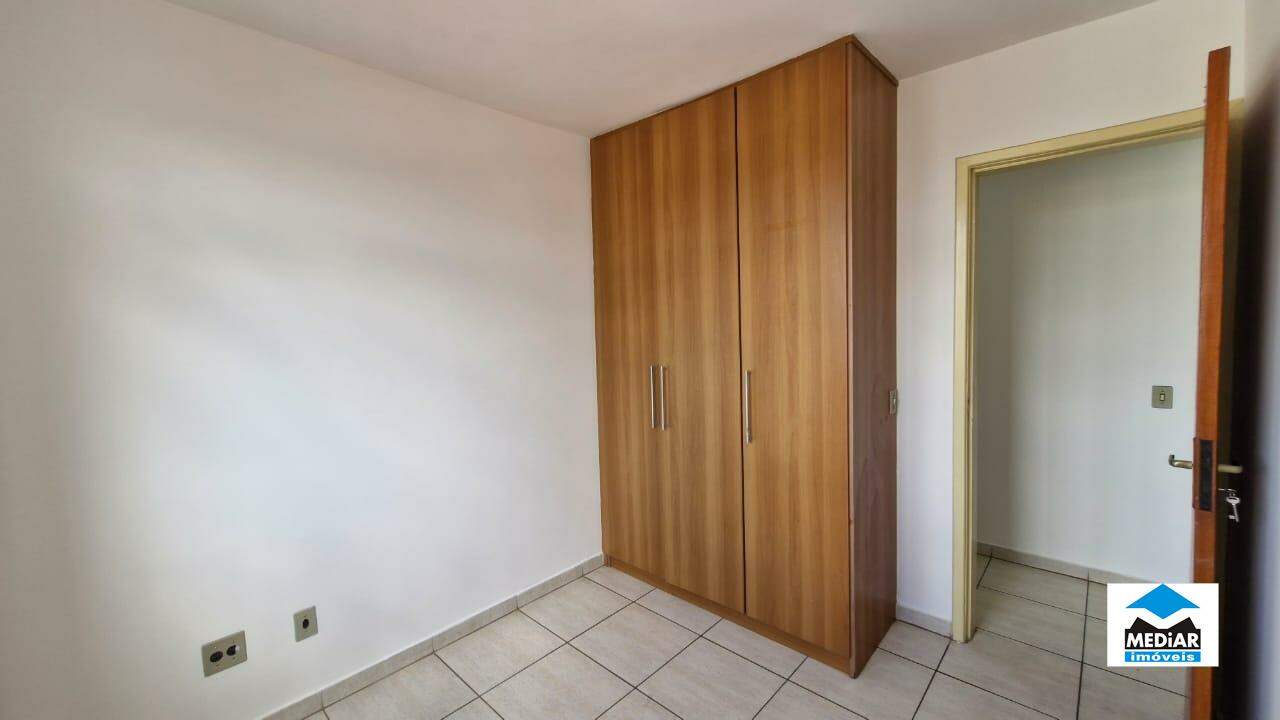 Apartamento para alugar com 3 quartos, 68m² - Foto 12