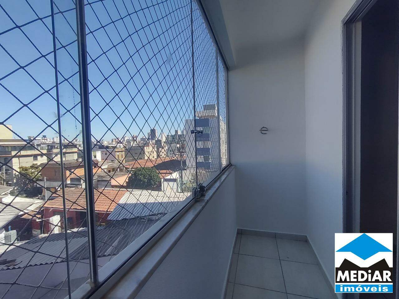 Apartamento para alugar com 3 quartos, 68m² - Foto 8