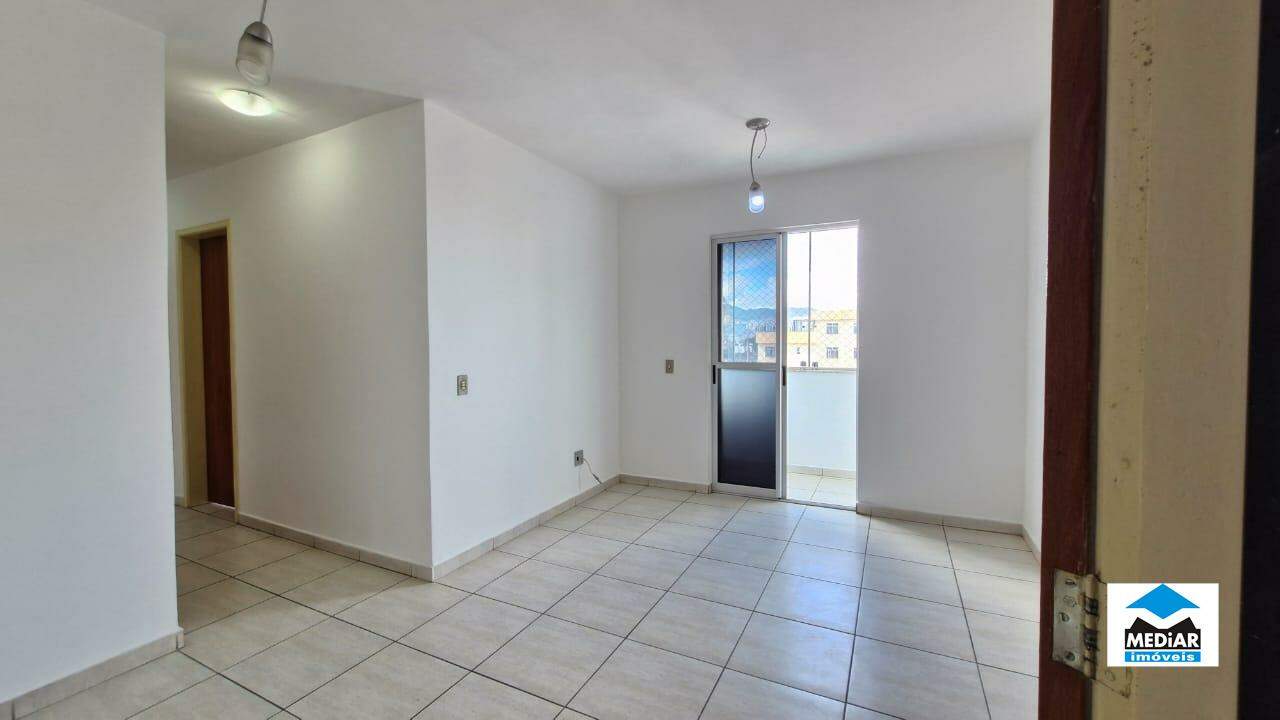 Apartamento para alugar com 3 quartos, 68m² - Foto 2