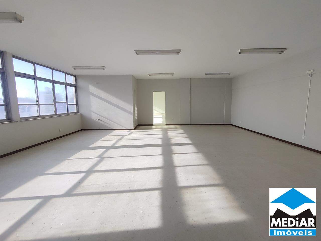 Conjunto Comercial-Sala para alugar, 90m² - Foto 1