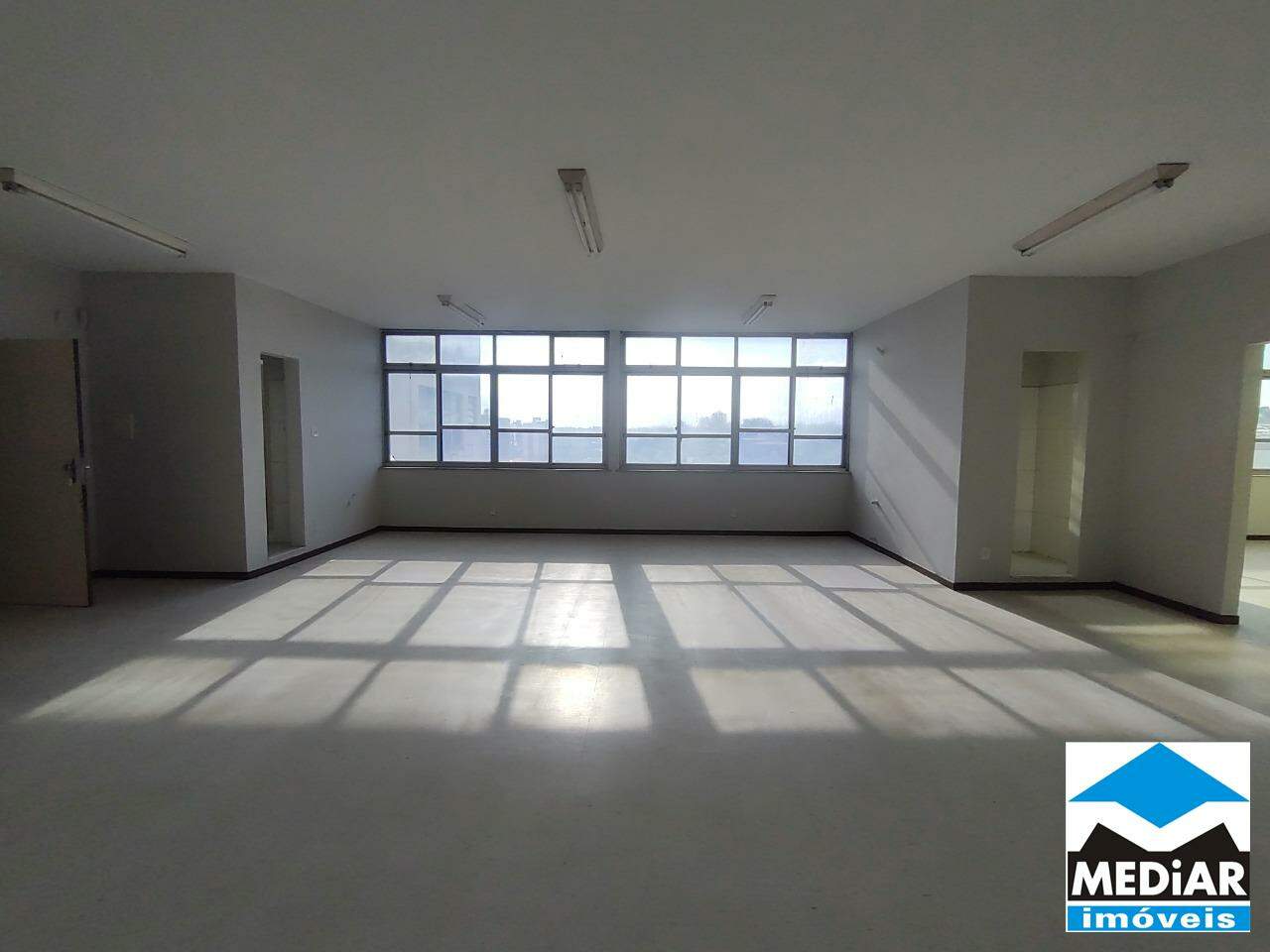 Conjunto Comercial-Sala para alugar, 90m² - Foto 2