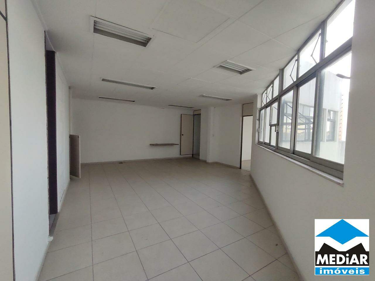 Conjunto Comercial-Sala para alugar, 322m² - Foto 15