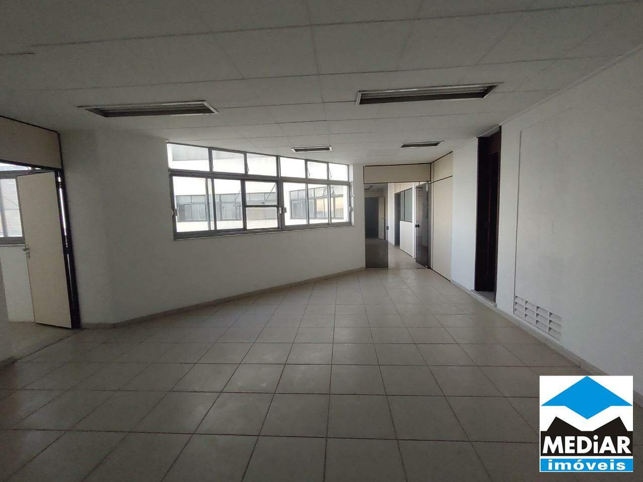 Conjunto Comercial-Sala para alugar, 322m² - Foto 24