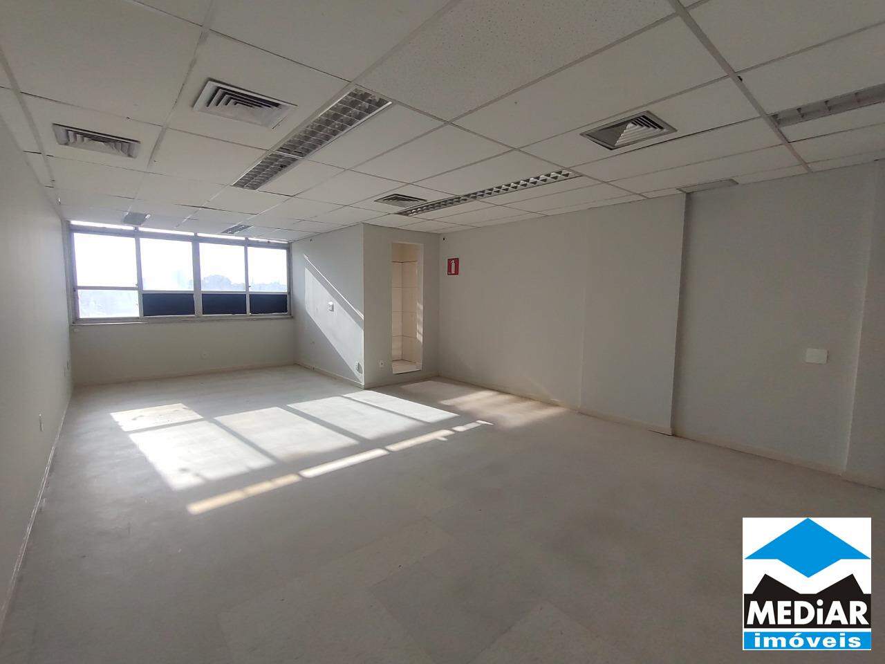 Conjunto Comercial-Sala para alugar, 45m² - Foto 2