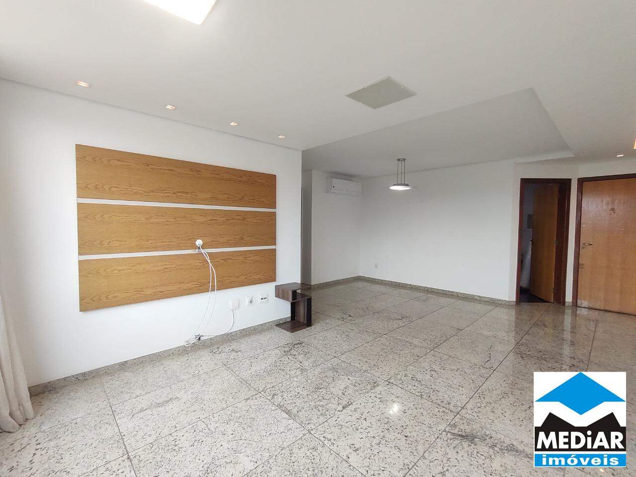 Apartamento à venda com 4 quartos, 120m² - Foto 4