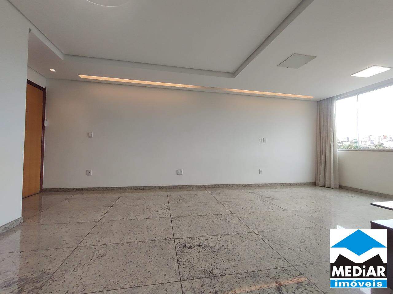 Apartamento à venda com 4 quartos, 120m² - Foto 6