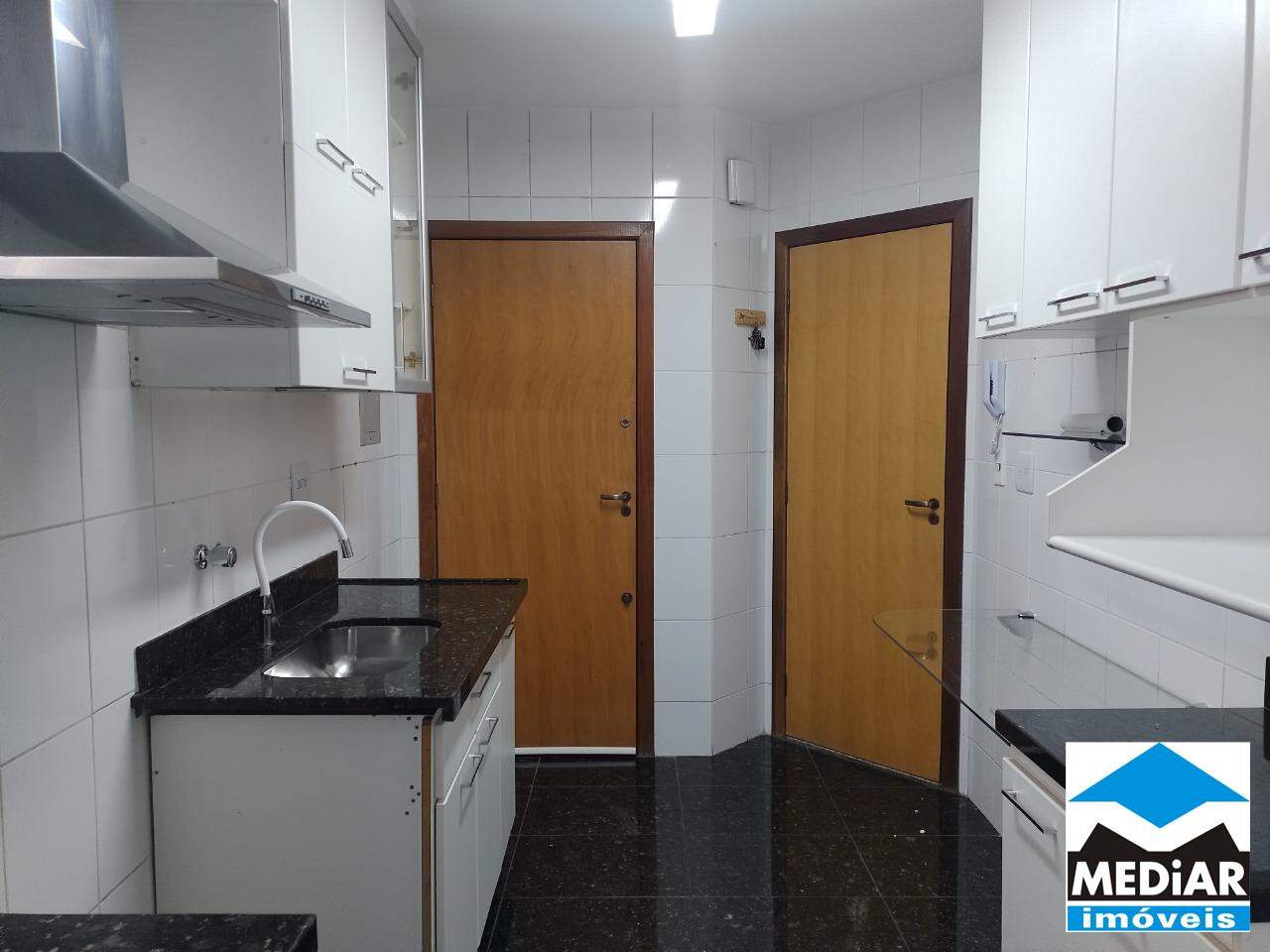 Apartamento à venda com 4 quartos, 120m² - Foto 18