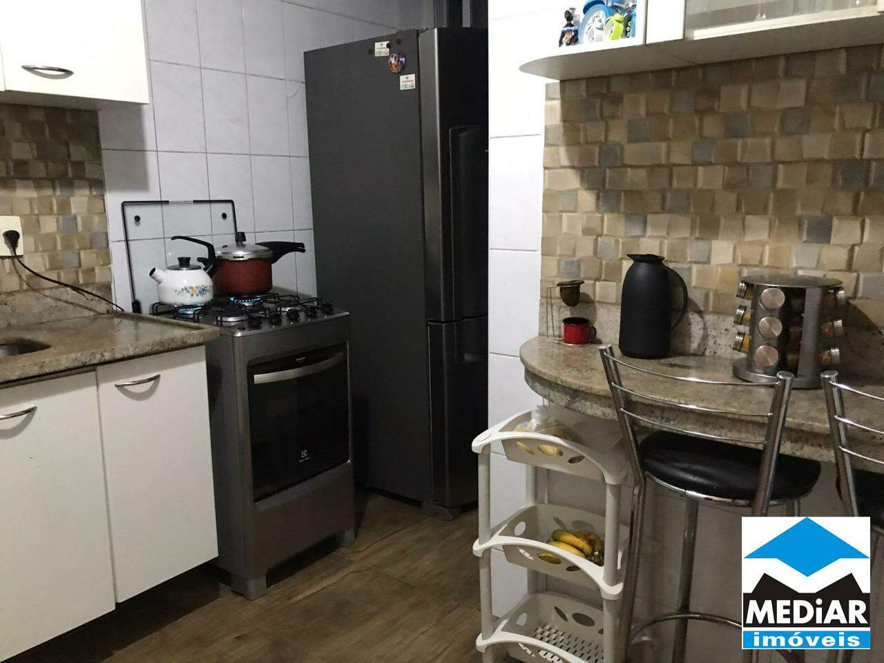 Apartamento à venda com 2 quartos, 70m² - Foto 13