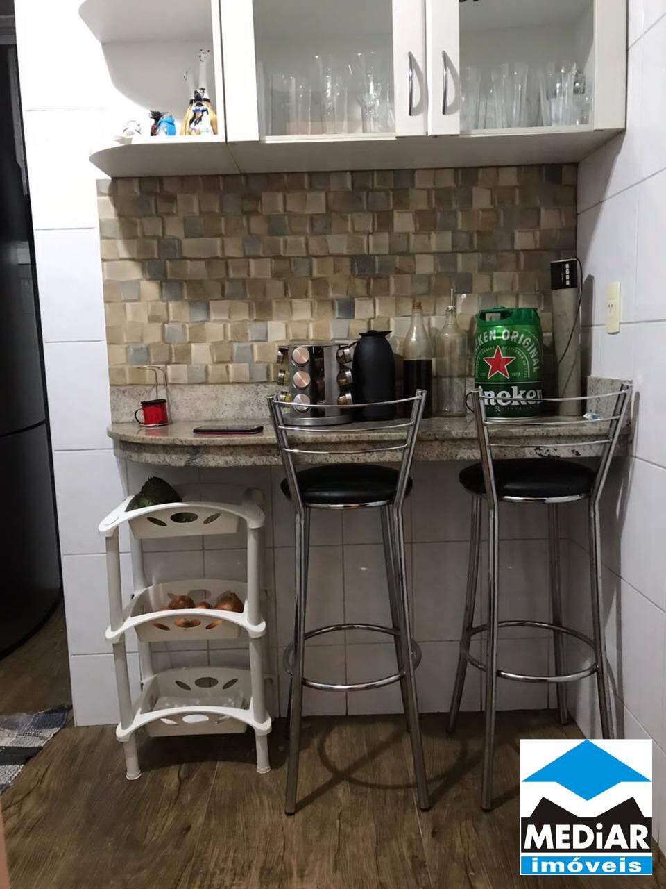 Apartamento à venda com 2 quartos, 70m² - Foto 14