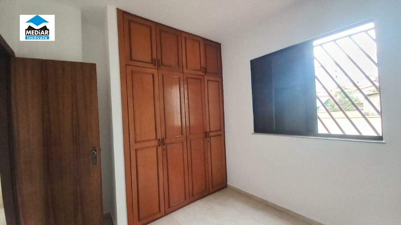 Apartamento para alugar com 3 quartos, 90m² - Foto 22