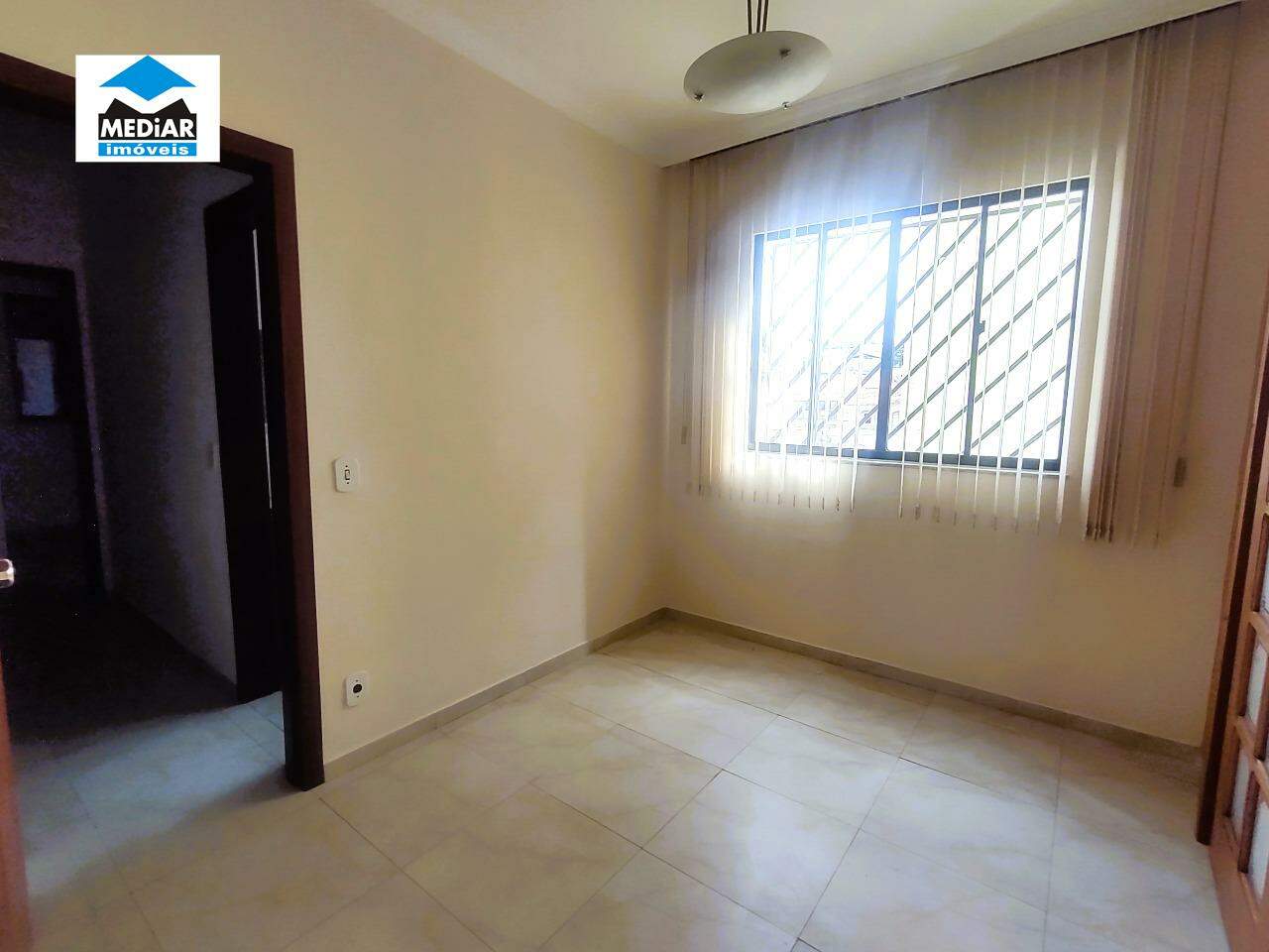 Apartamento para alugar com 3 quartos, 90m² - Foto 7