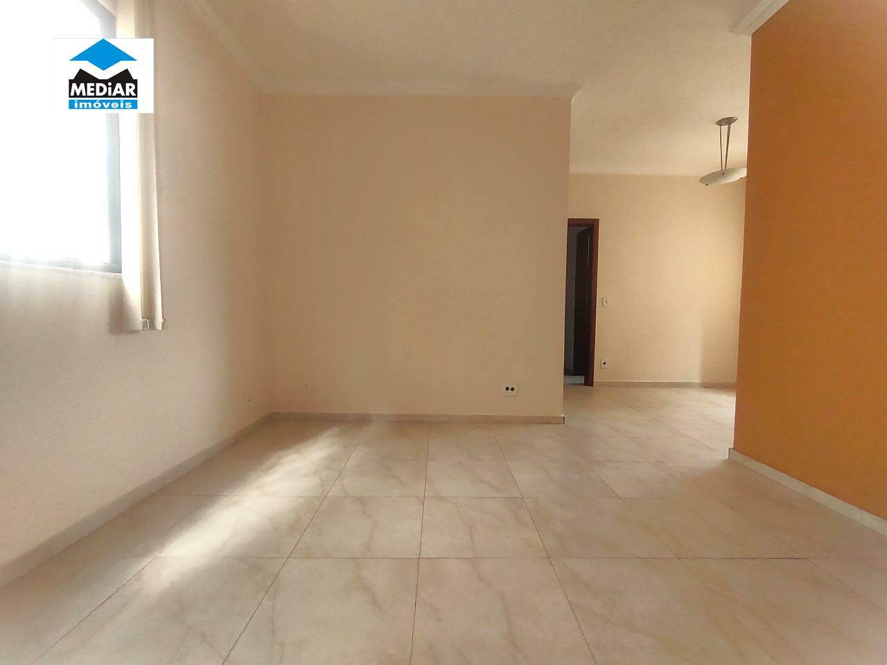 Apartamento para alugar com 3 quartos, 90m² - Foto 10