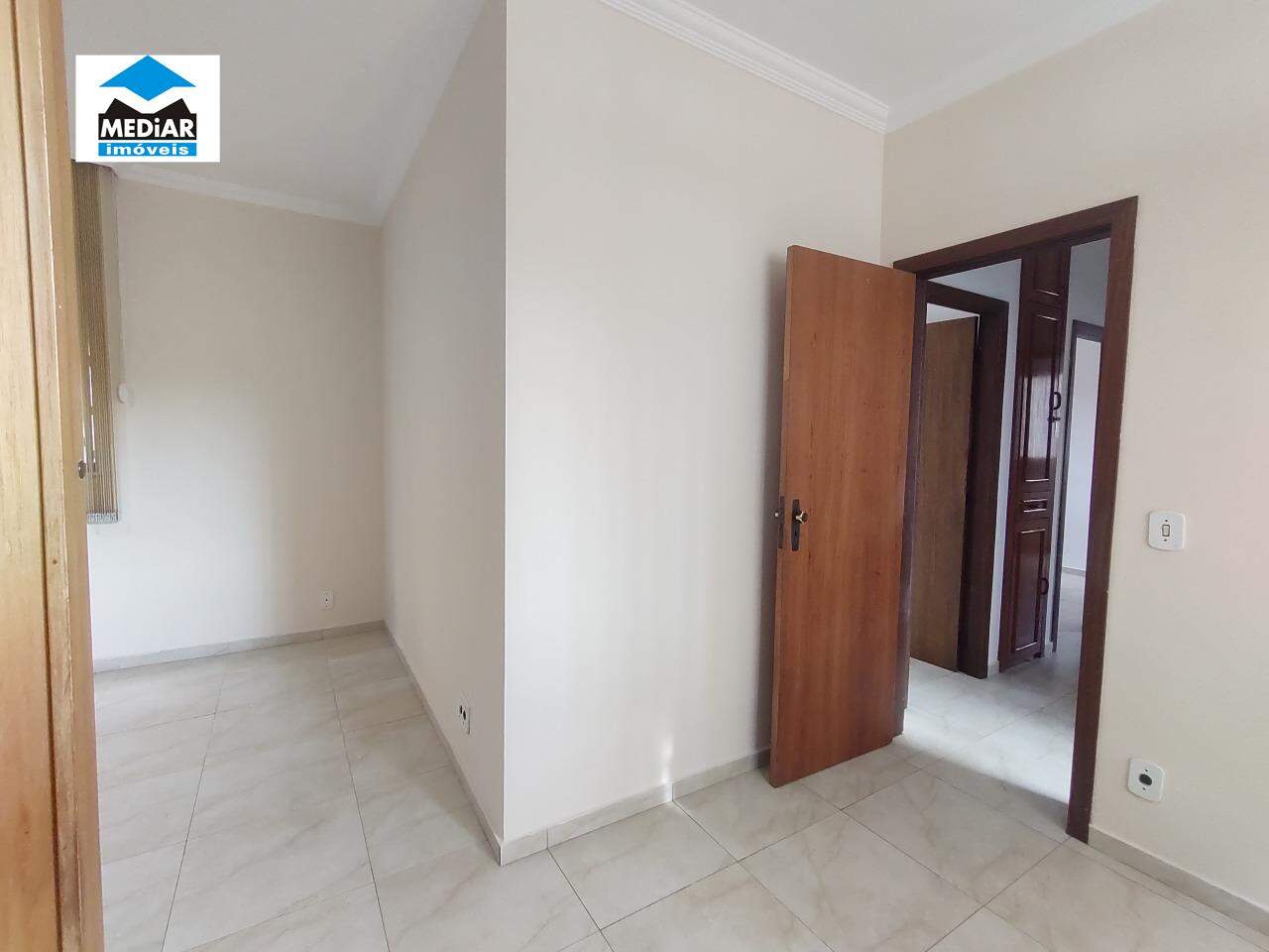 Apartamento para alugar com 3 quartos, 90m² - Foto 19