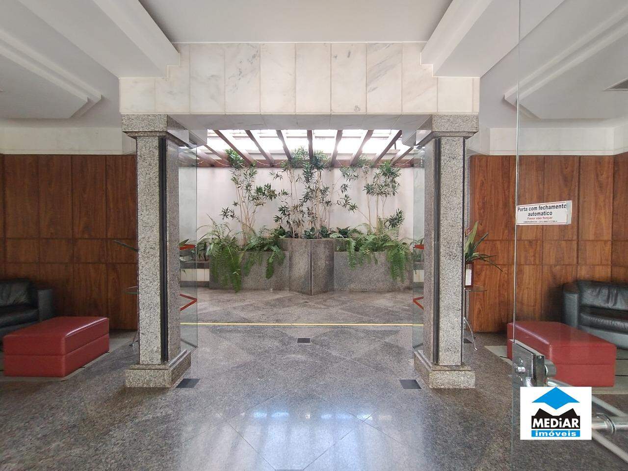 Apartamento para alugar com 3 quartos, 95m² - Foto 18