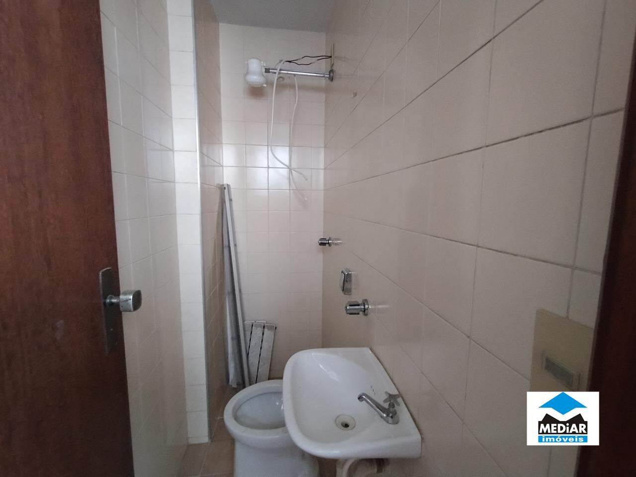 Apartamento para alugar com 3 quartos, 95m² - Foto 14