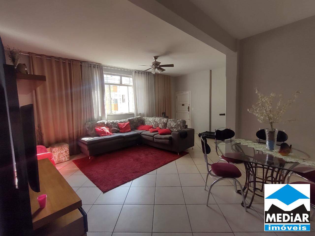 Apartamento à venda com 3 quartos, 160m² - Foto 3