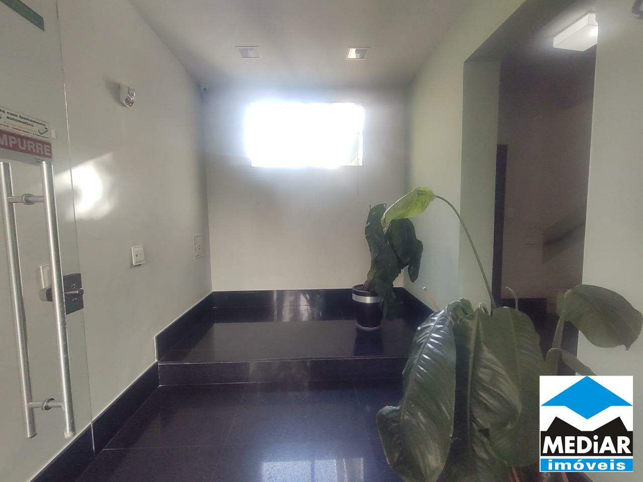 Apartamento à venda com 3 quartos, 160m² - Foto 18