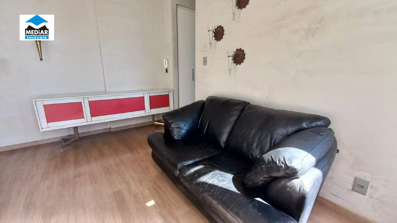 Apartamento para alugar com 1 quarto, 40m² - Foto 2