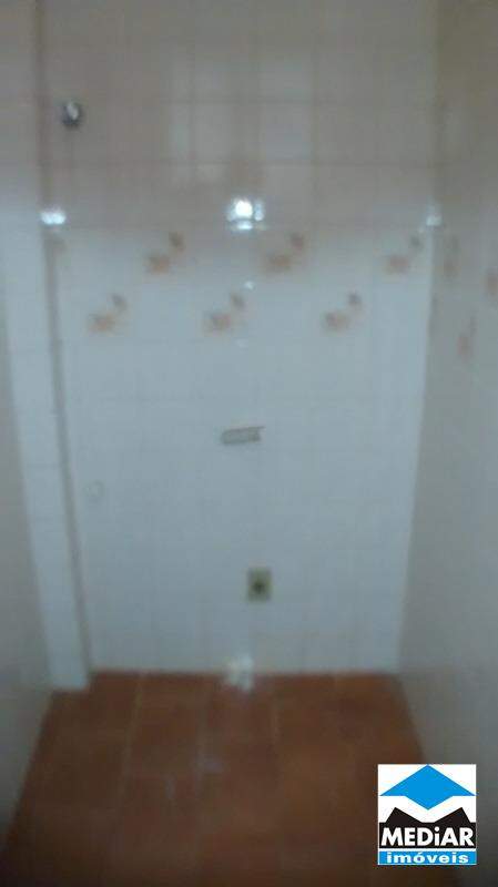 Apartamento à venda com 3 quartos, 70m² - Foto 13