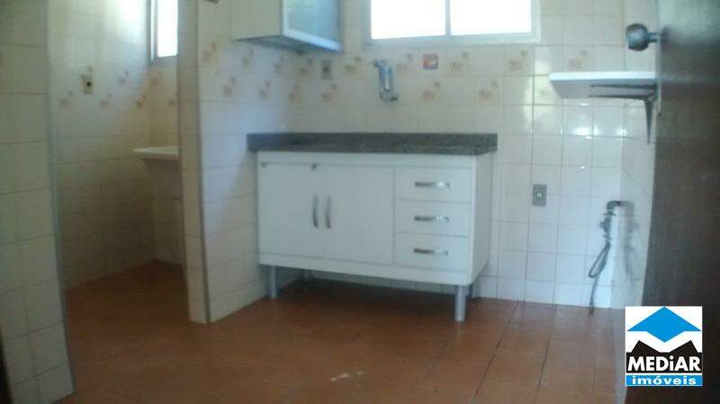 Apartamento à venda com 3 quartos, 70m² - Foto 14