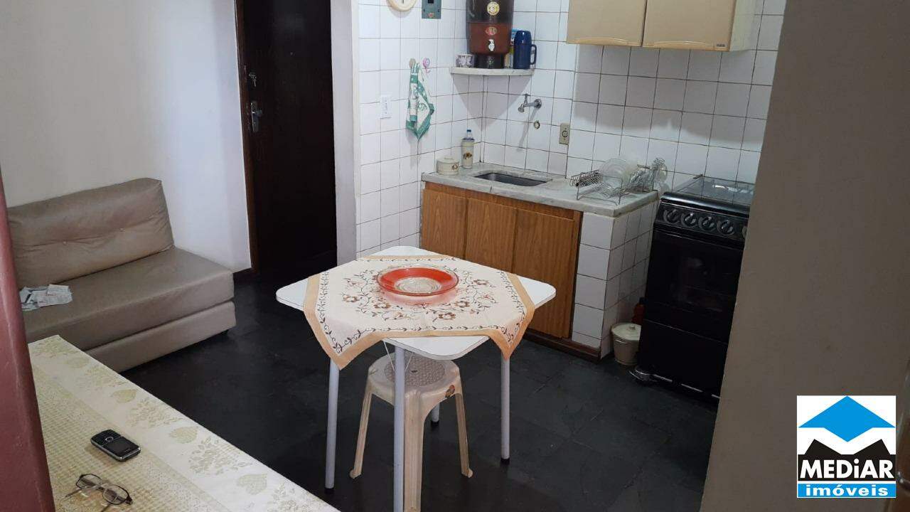 Apartamento à venda com 1 quarto, 40m² - Foto 4