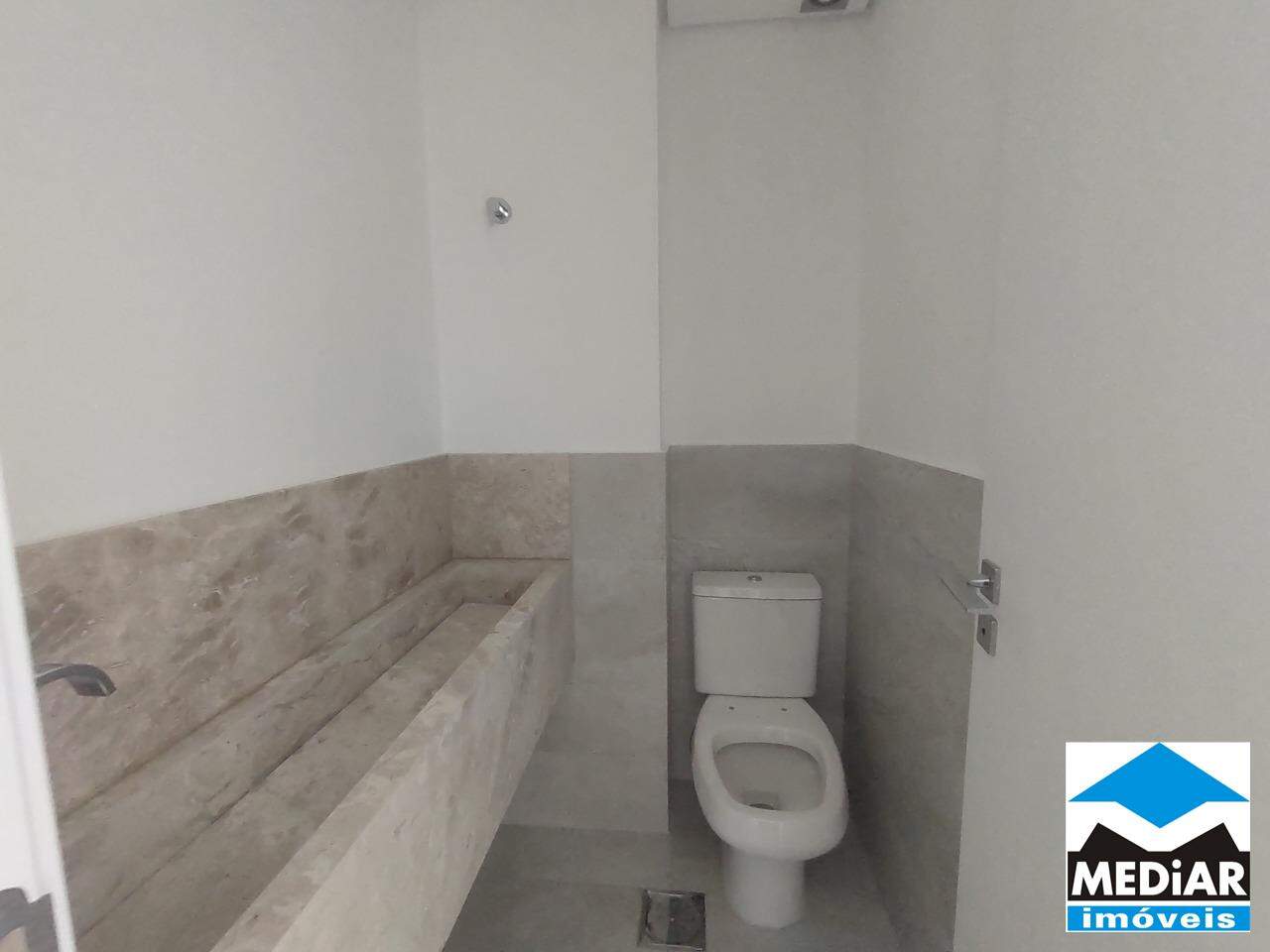 Apartamento à venda com 4 quartos, 140m² - Foto 10