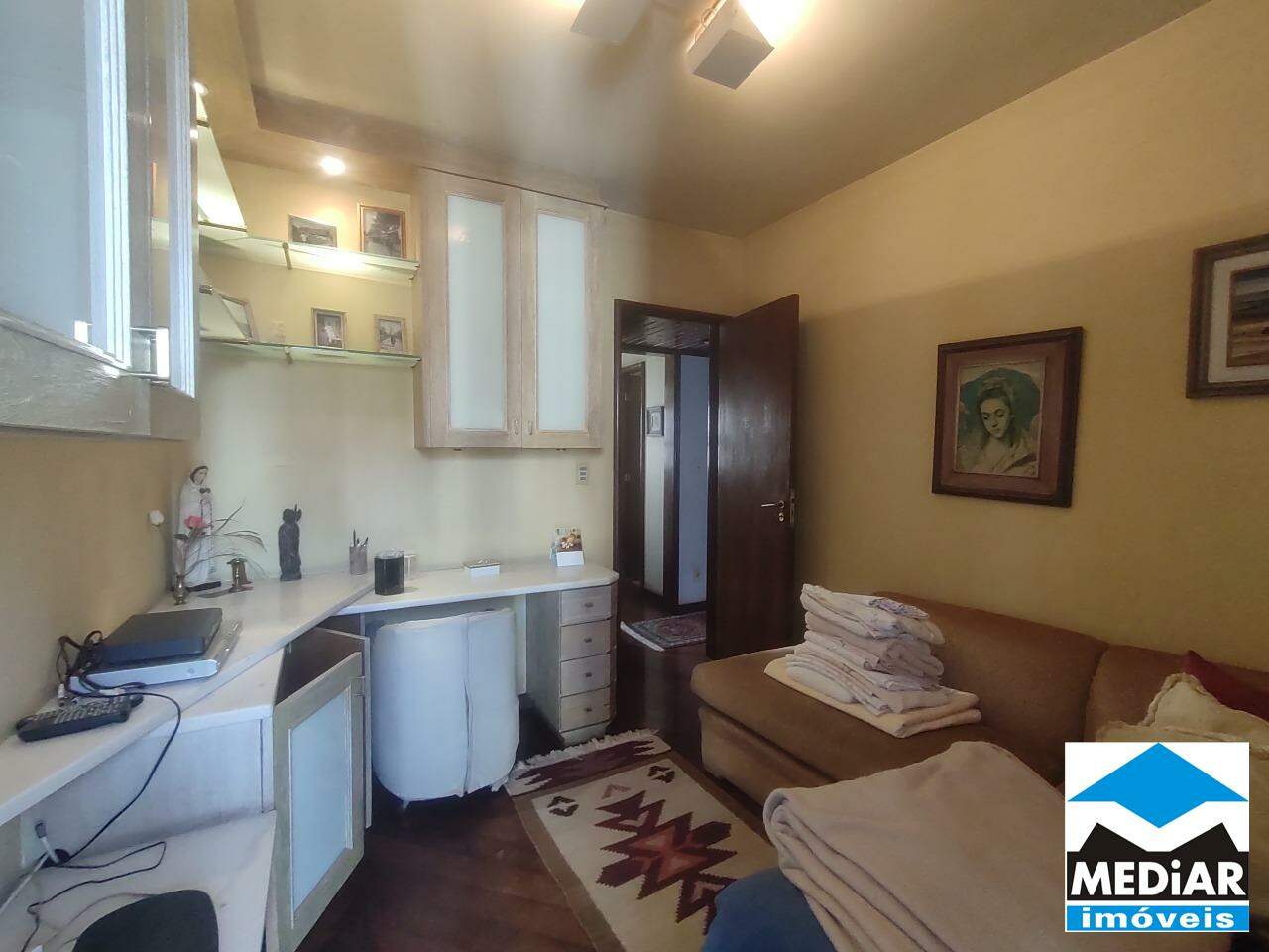 Apartamento à venda com 3 quartos, 95m² - Foto 17