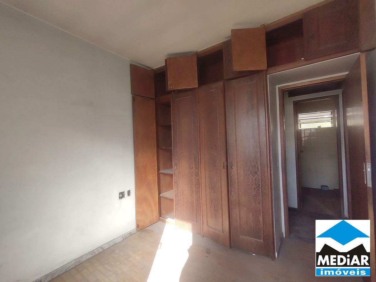 Prédio Inteiro à venda com 3 quartos, 380m² - Foto 10