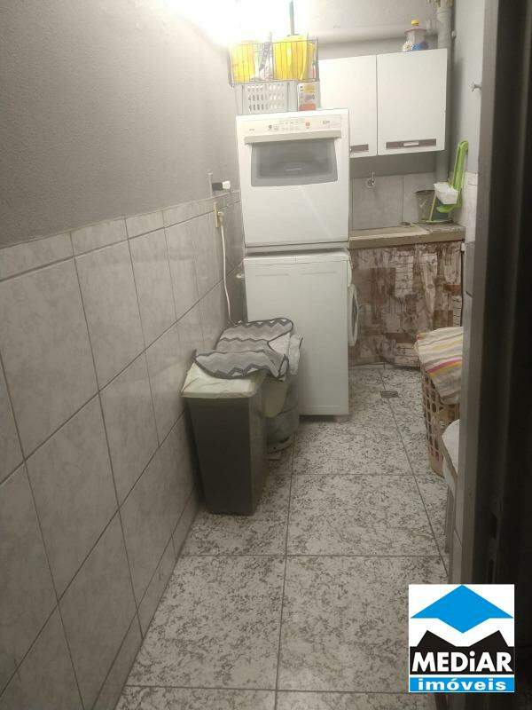 Apartamento à venda com 3 quartos, 115m² - Foto 17