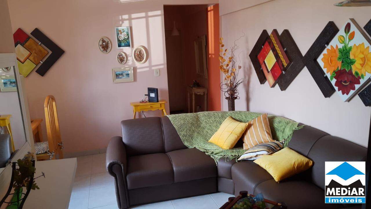 Apartamento à venda com 2 quartos, 65m² - Foto 1