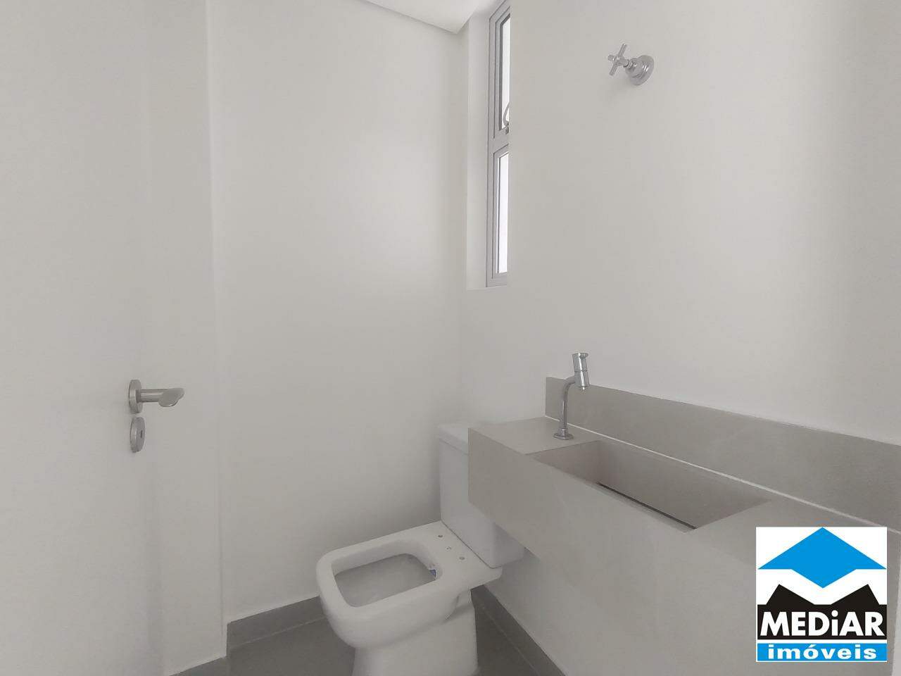 Apartamento à venda com 3 quartos, 173m² - Foto 6