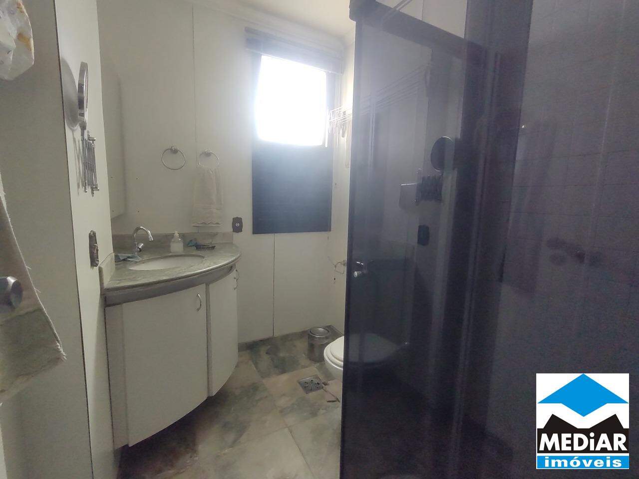 Apartamento à venda com 2 quartos, 64m² - Foto 20