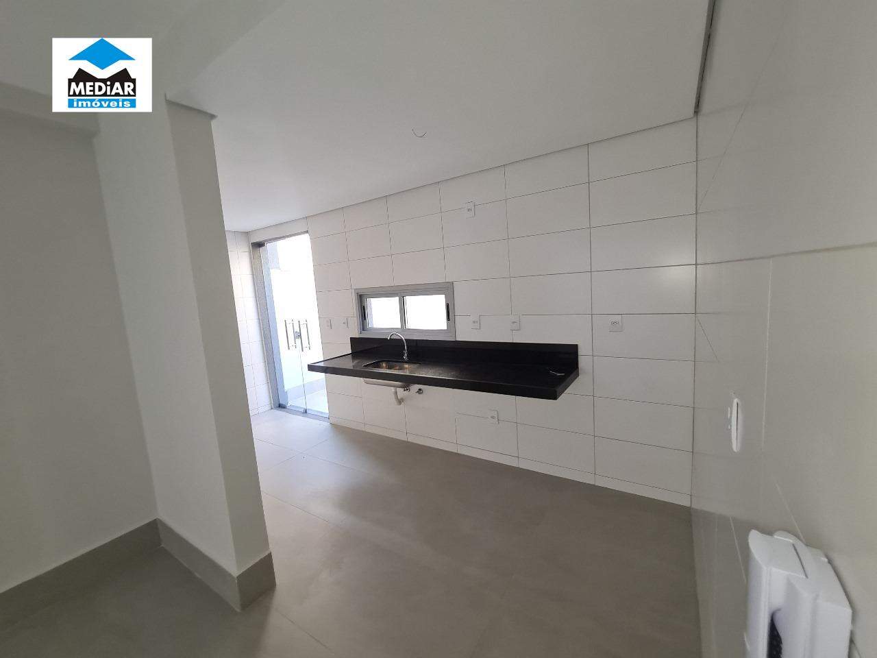 Apartamento à venda com 2 quartos, 66m² - Foto 9