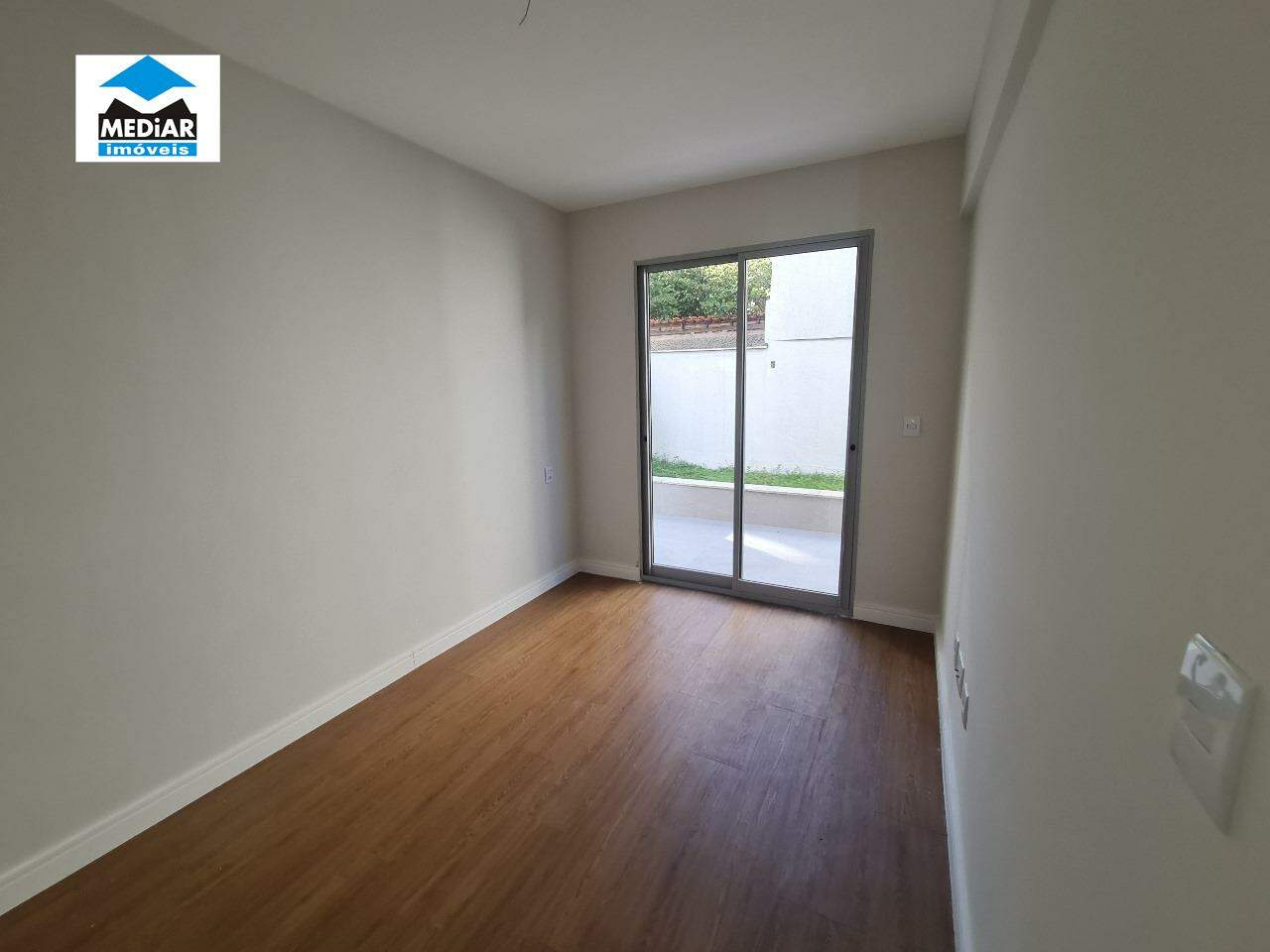 Apartamento à venda com 2 quartos, 66m² - Foto 17