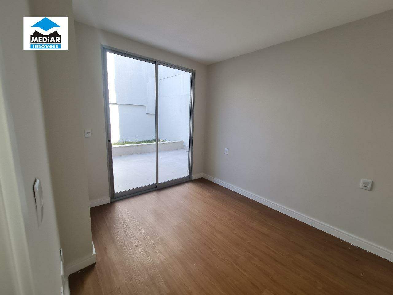 Apartamento à venda com 2 quartos, 66m² - Foto 15