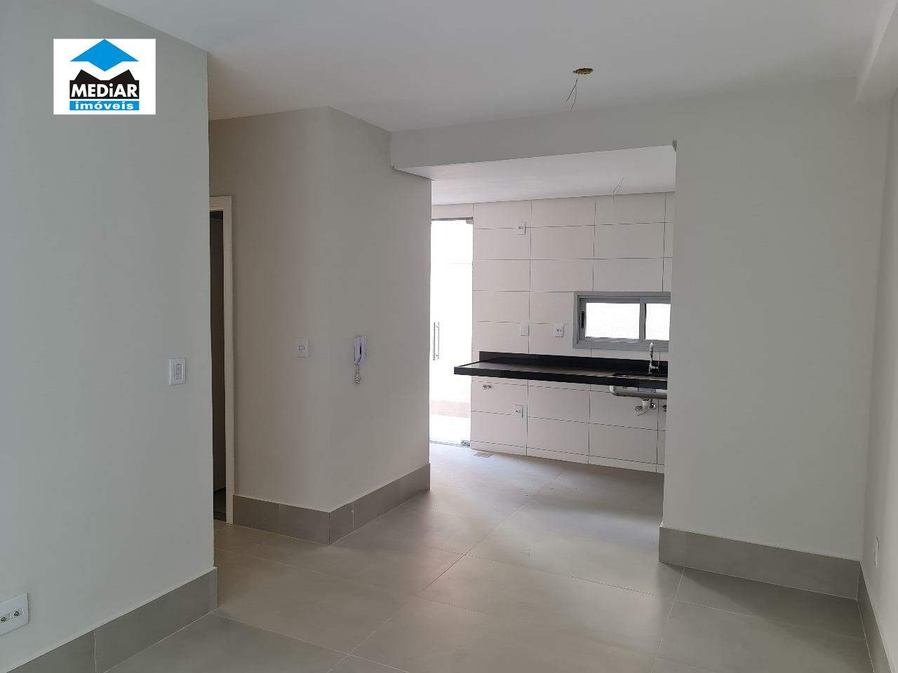 Apartamento à venda com 2 quartos, 66m² - Foto 24