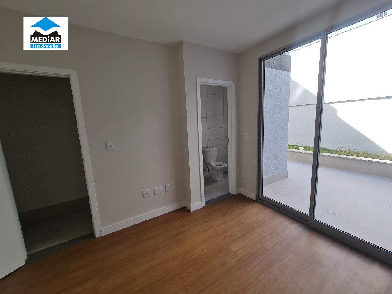 Apartamento à venda com 2 quartos, 66m² - Foto 8